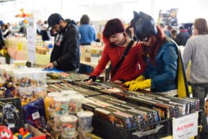 Besucherinnen auf der Vienna COMIX. Foto Karolina Golab